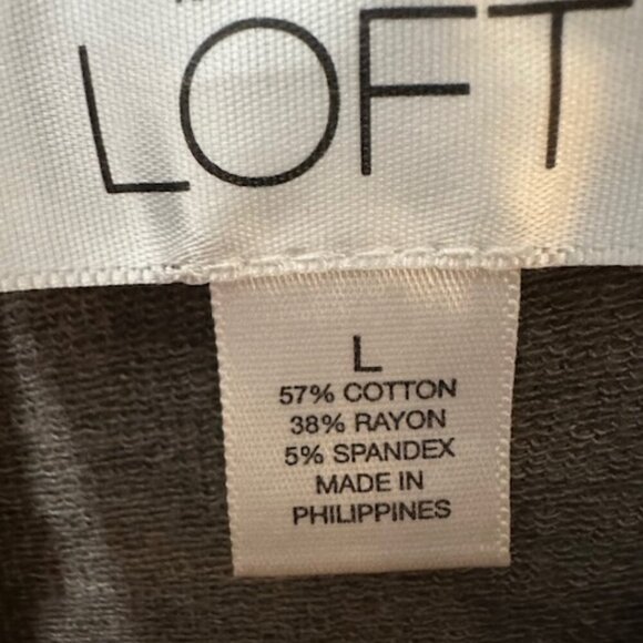 Ann Taylor Loft Women's L Hoodie Olive Green Pockets Cotton NWOT - Picture 5 of 5